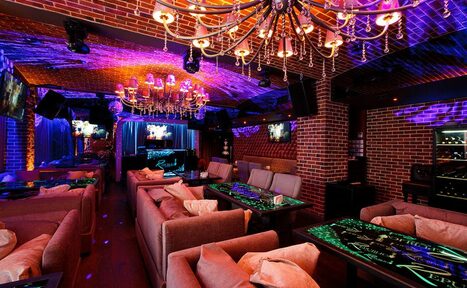 Арендовать Republic Hall Караоке зона с vip-залом