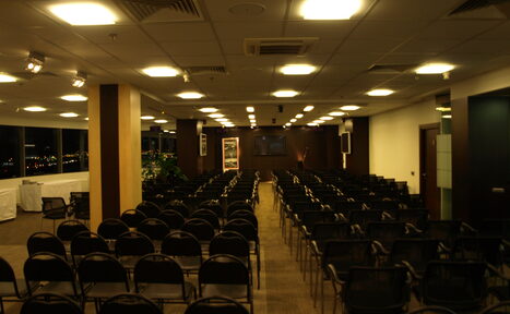 Арендовать Японский Дом, бизнес-центр