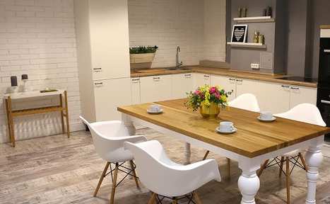 Арендовать Лофт с кухней и камином 