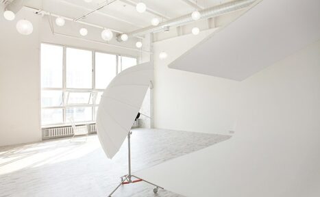 Арендовать Cross Studio. Светлый большой зал для фуршетов и тренингов 