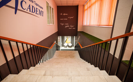 Арендовать Резиденция танцев Танцкласс. Гардероб, Wi-Fi, кафе