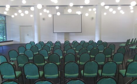 Арендовать Гостиница Репинская