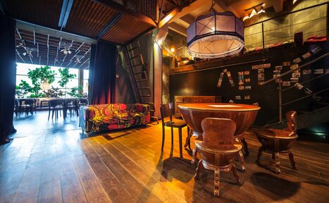 Арендовать The Place. Уютный клуб: два зала, сцена