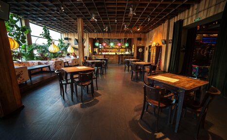 Арендовать The Place. Уютный клуб: два зала, сцена