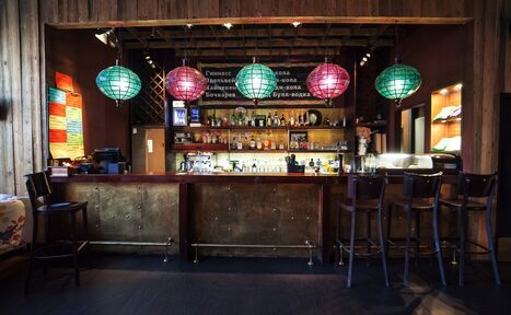 Арендовать The Place. Уютный клуб: два зала, сцена