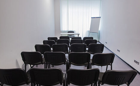 Арендовать  Зал для проведения мастер-классов, совещаний и тренингов