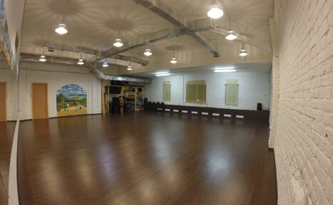 Арендовать ЖИНГА, академия бразильской культуры