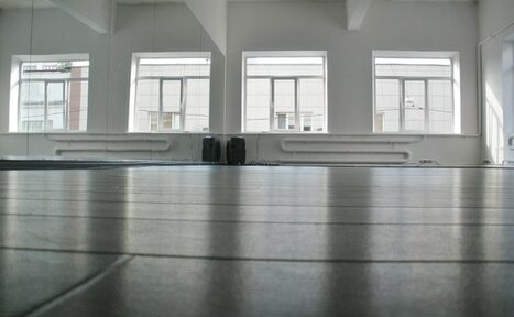 Арендовать Большой зал для танцев и занятий йогой