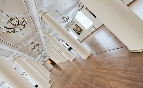 Арендовать Конгресс Холл 