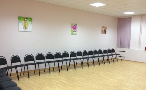 Арендовать ЛАуРА Академия Life-образования Большой тренинг-зал