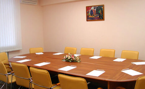 Арендовать Maxima Hotels