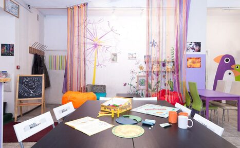 Арендовать Арт-площадка со сценой