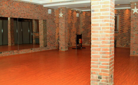 Арендовать Центр "Женский мир" Танцевальная студия с сауной