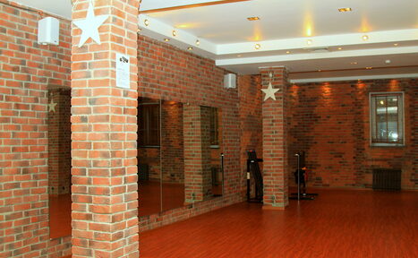 Арендовать Центр "Женский мир" Танцевальная студия с сауной