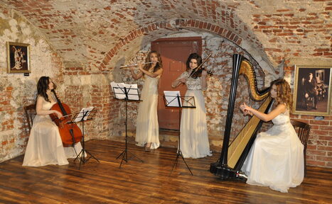 Арендовать Культурный центр Хитровка Лофт в красном кирпиче со сводами