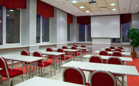 Арендовать Гостиница Охтинская