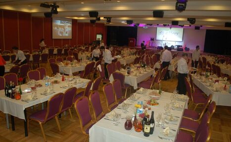 Арендовать Greenwood Expo Оборудованный конференц-зал