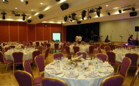 Арендовать Greenwood Expo Оборудованный конференц-зал