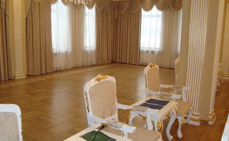 Арендовать Greenwood Expo Зал в версальском стиле