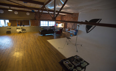 Арендовать Зал Лофт для мастер-классов, семинаров, тренингов, презентац