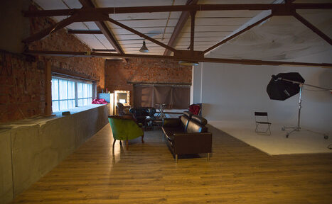 Арендовать Зал Лофт для мастер-классов, семинаров, тренингов, презентац