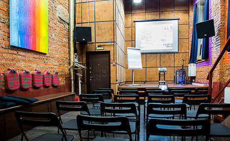 Арендовать Лофт Банка. Двухуровневый лофт со сценой