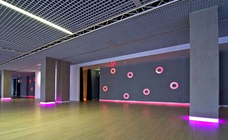 Арендовать 8 Колонн. Многофункциональное пространство 