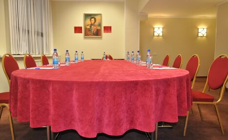 Арендовать Бизнес-отель Бородино