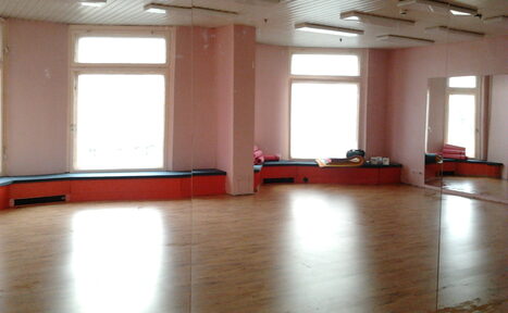 Арендовать Школа танцев Dance First