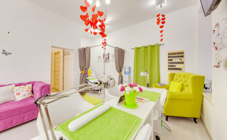 Арендовать Лофт-студия красоты в центре