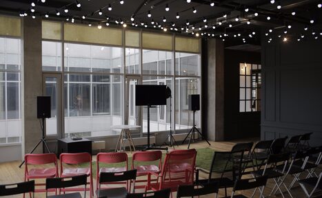 Арендовать Творческая лофт-студия