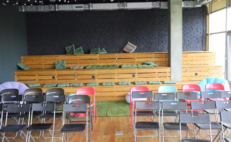 Арендовать Творческая лофт-студия