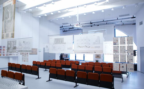 Арендовать Лофт Белый Зал в Щёлково