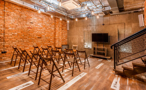 Арендовать Лофт Курс Кирпичный арт-лофт на Алексеевской