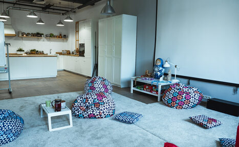 Арендовать Loft Gallery Miramar Творческий лофт с кухней