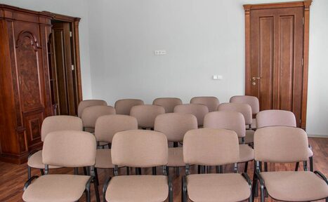 Арендовать PRO СВЕТ Зал в историческом центре