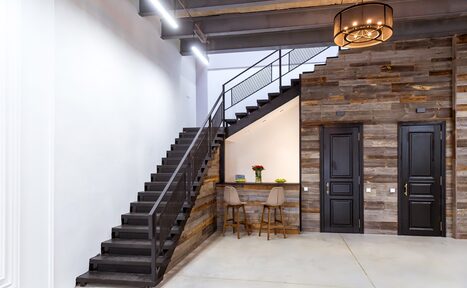 Арендовать BTG loft Лофт с витражными окнами