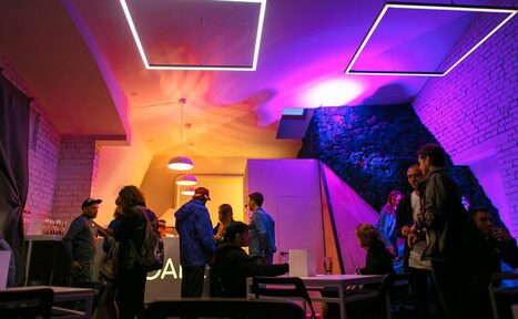 Арендовать Резиденция искусств и технологий Белый лофт в Петергофе