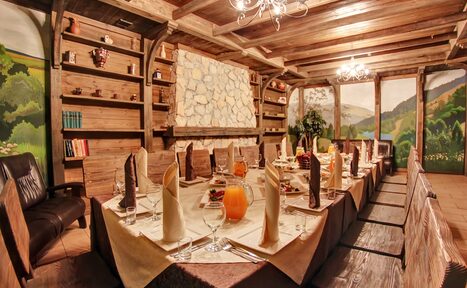 Арендовать Развлекательный комплекс «Аризона» Каминный зал