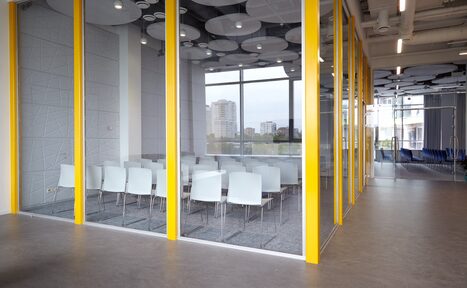 Арендовать Newsroom Конференц-зал с уникальным дизайном