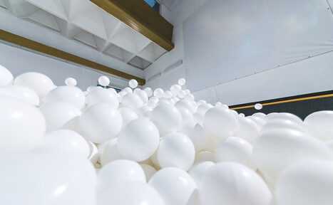 Арендовать Bubble Dreams. Комната с шариками