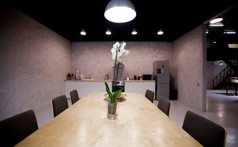 Арендовать Кухня в стиле лофт 