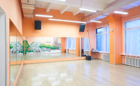 Арендовать ЛисоБорье Бежевый танцевальный зал