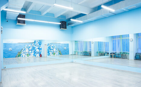 Арендовать ЛисоБорье Голубой зал танцевальный зал