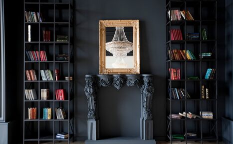 Арендовать Naked studio. Темный лофт для фотосессий