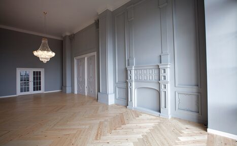 Арендовать Naked studio. Дворцовый лофт для тренингов и фотосессий