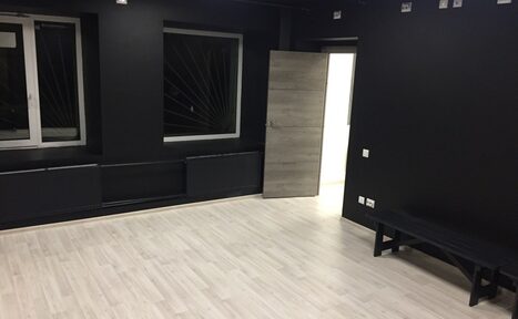 Арендовать Театр Синий сарафан Черный зал для танцев, йоги, спектаклей