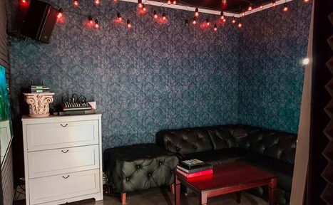 Арендовать Караоке-комната