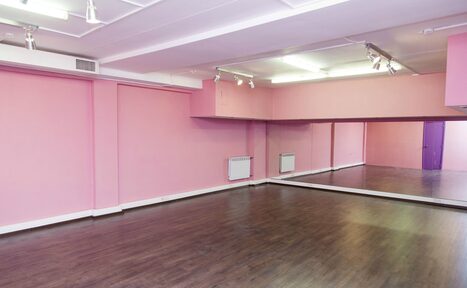 Арендовать Город Мечты Зал с зеркалами на Савеловской