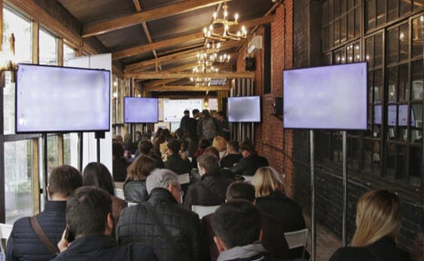 Арендовать Gold&Dance Зал-лофт для конференций и тренингов 